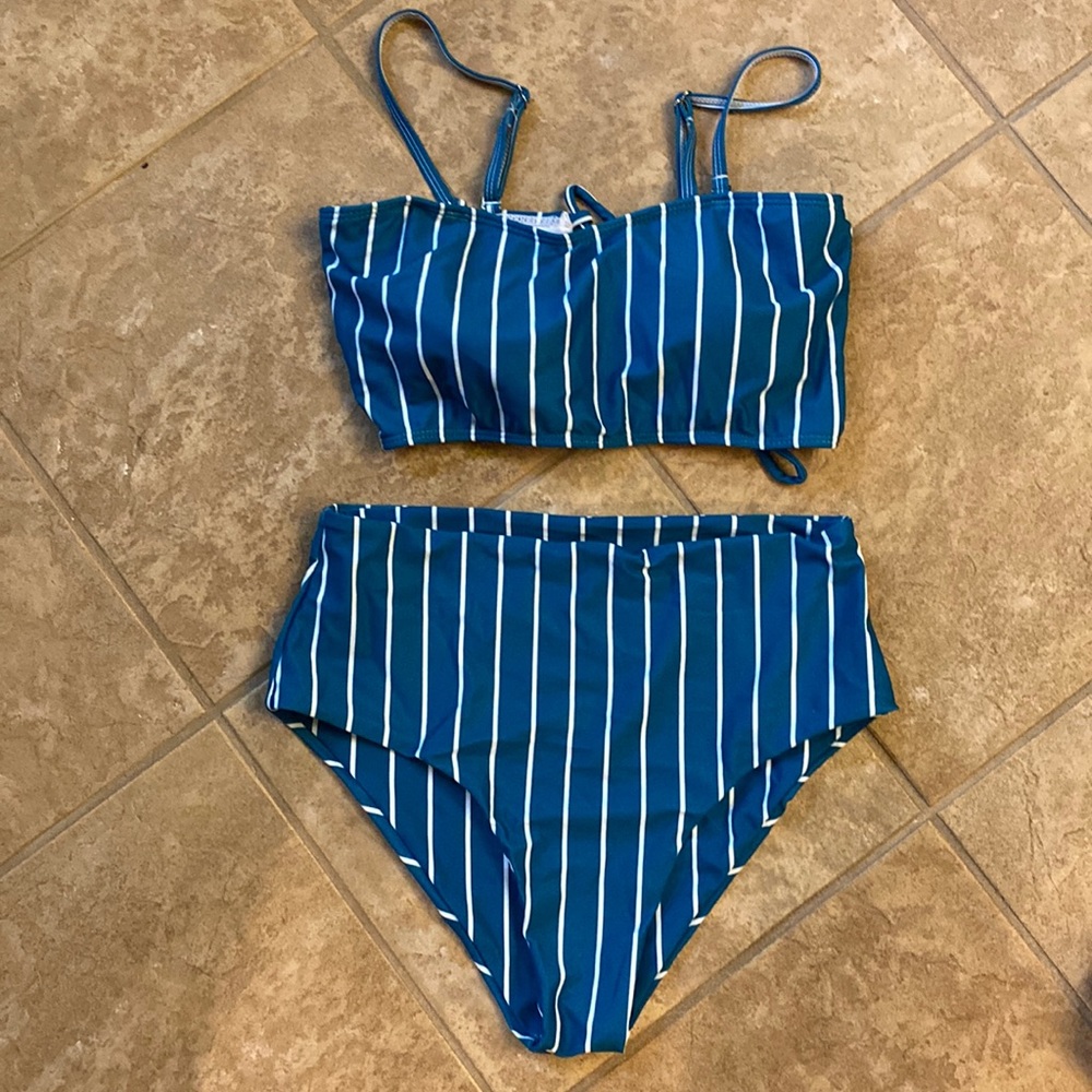 SHEIN BATHING SUIT